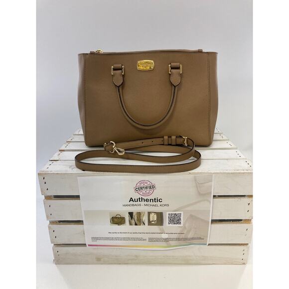 MICHAEL KORS LARGE SAFFIANO LEATHER WOMENS CROSSBODY BAG - Picture 1 of 16